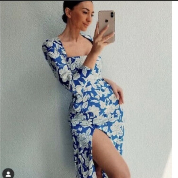 BEAUTIFUL SATIN PRINTED MIDI DRESS - Picture 8 of 9